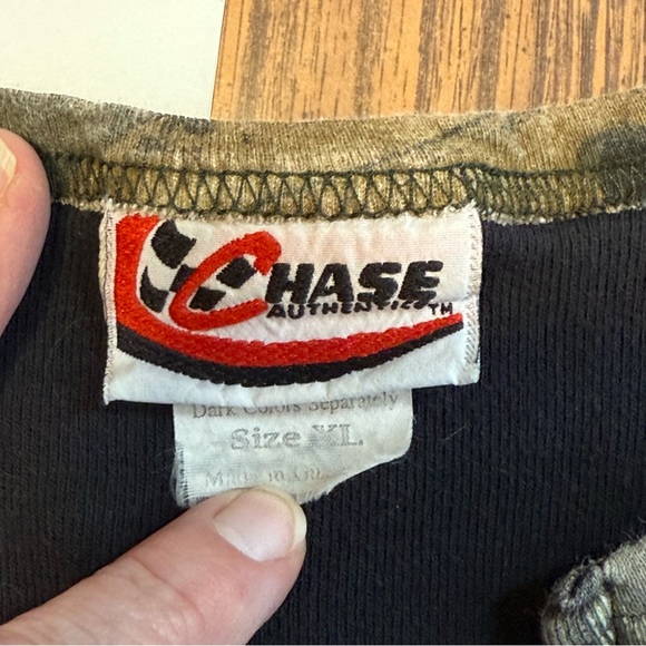 Chase Authentics Dale Earnhardt Jr #8 V-Neck Tee NASCAR XL - Picture 6 of 8